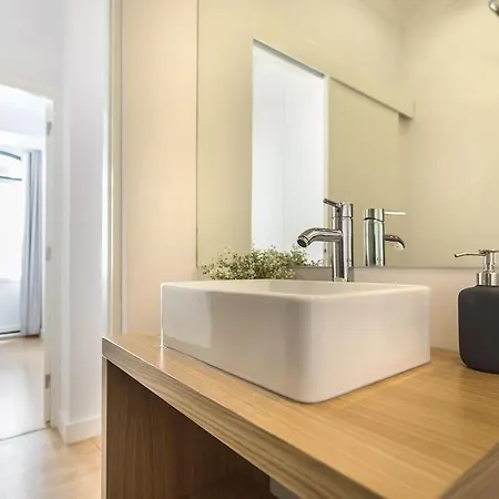Lovelystay - Charming Flat In The Heart Of Bica 公寓 Lisboa