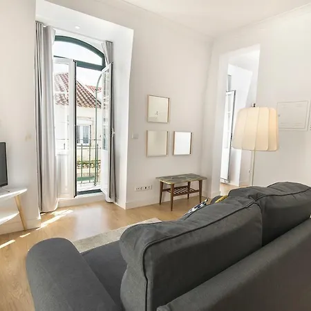 Lovelystay - Charming Flat In The Heart Of Bica * Lisboa