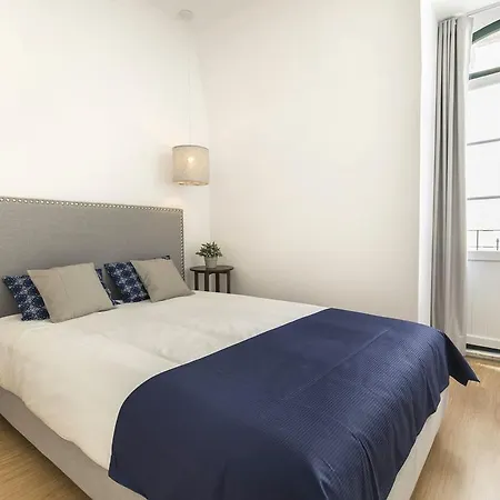 Lovelystay - Charming Flat In The Heart Of Bica 公寓